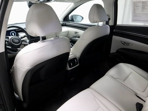 Certified 2024 Hyundai Tucson Limited AWD/4WD image 22