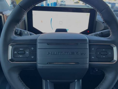 New 2025 GMC Hummer EV 2X image 21