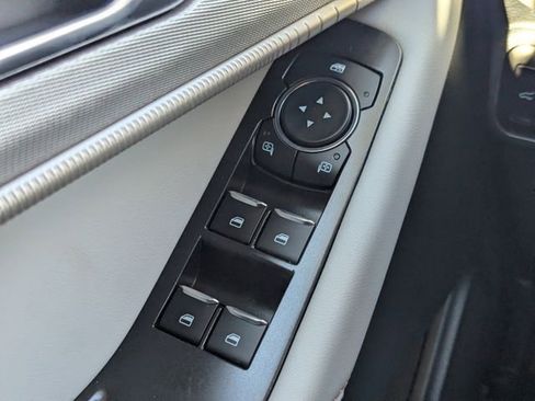 New 2026 Ford Explorer Active w/ Active Comfort Package image 24