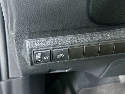 Used 2024 Toyota Corolla LE FWD image 17