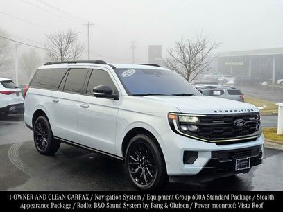 Used 2025 Ford Expedition Max Platinum w/ Stealth Appearance Package