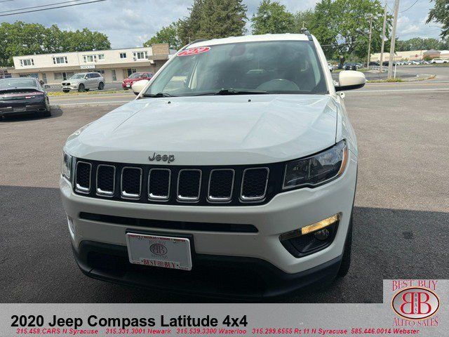Used 2020 Jeep Compass Latitude w/ Cold Weather Group AWD/4WD image 8
