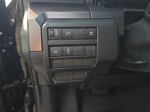 Used 2026 Toyota 4Runner SR5 AWD/4WD image 20