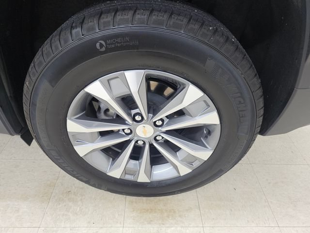 Used 2025 Chevrolet Equinox LT AWD/4WD image 22