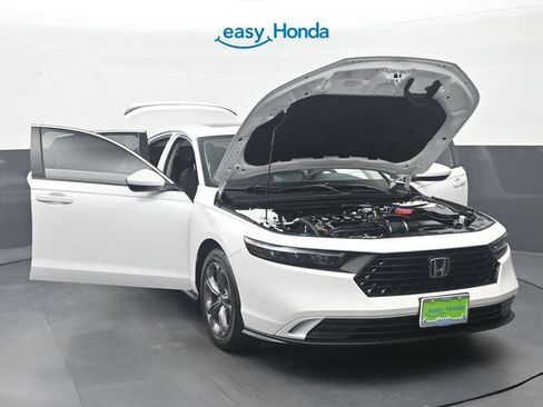 Used 2024 Honda Accord EX image 36