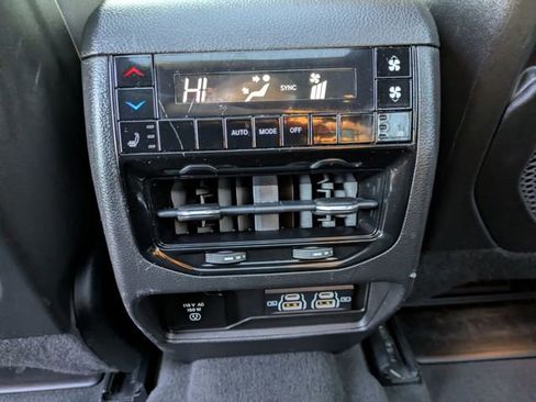 Certified 2022 Jeep Grand Cherokee L Overland AWD/4WD image 26