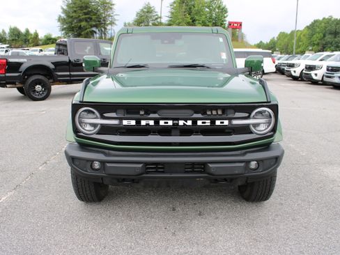 Used 2025 Ford Bronco Outer Banks AWD/4WD image 3
