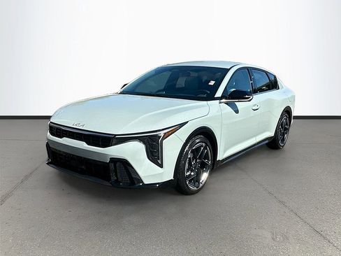 New 2026 Kia K4 GT-Line image 3