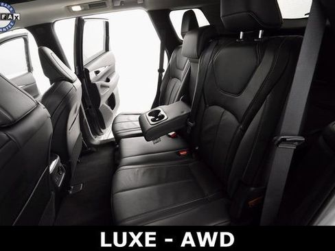 Used 2023 INFINITI QX60 Luxe image 18