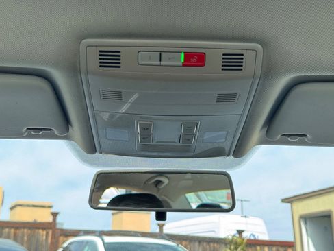 Used 2021 Volkswagen Jetta R-Line image 25