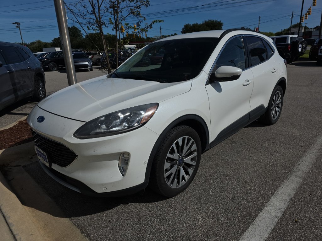 Certified 2020 Ford Escape Titanium AWD/4WD image 1