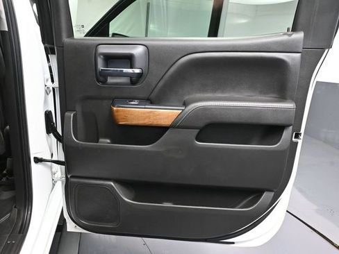 Used 2017 Chevrolet Silverado 1500 LTZ w/ Sport Package image 41