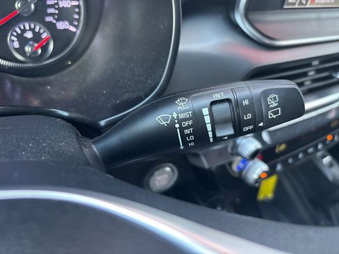 Used 2022 Kia Telluride S image 37