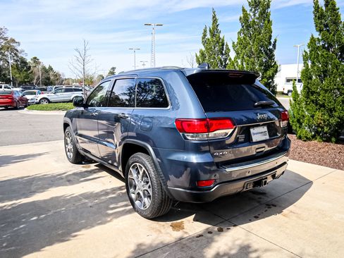Used 2020 Jeep Grand Cherokee Limited w/ Trailer Tow Group IV image 8