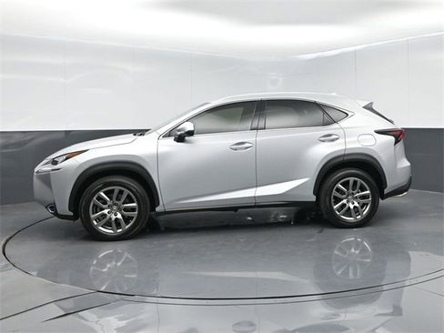 Used 2015 Lexus NX 200t FWD image 5