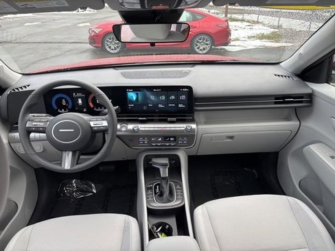 Used 2026 Hyundai Kona SEL Sport image 12