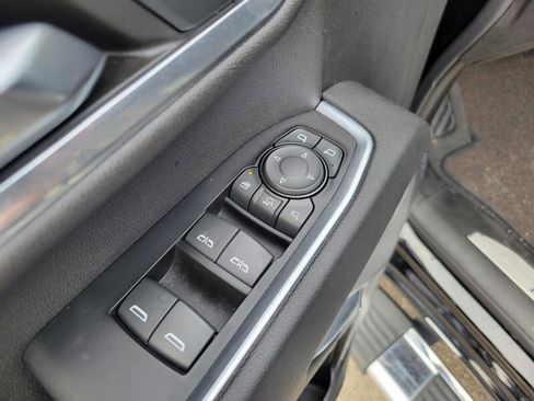 Used 2024 Chevrolet Silverado 2500 High Country image 21