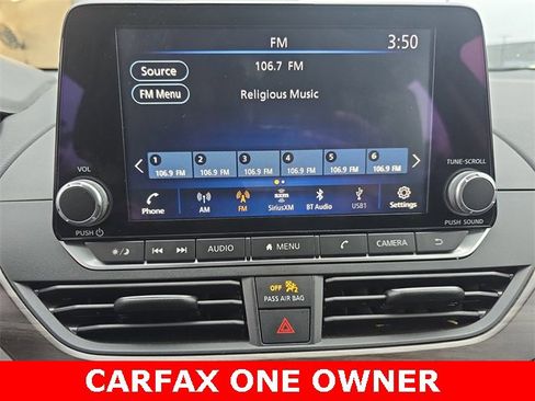 Used 2024 Nissan Altima 2.5 SV image 23