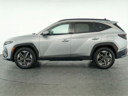 Used 2025 Hyundai Tucson SEL AWD/4WD image 5