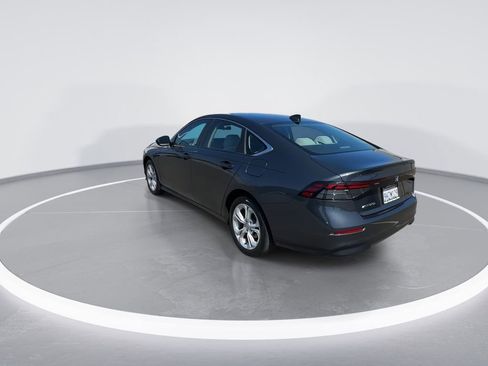 Certified 2023 Honda Accord LX image 9