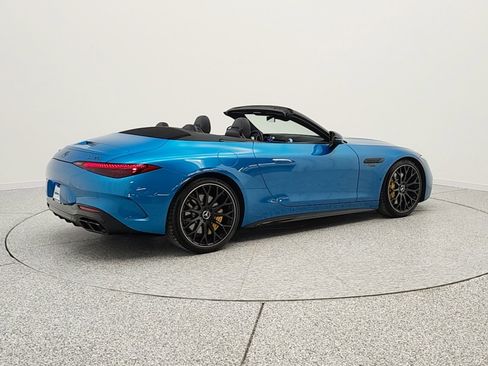 Certified 2022 Mercedes-Benz SL 63 AMG 4MATIC image 5