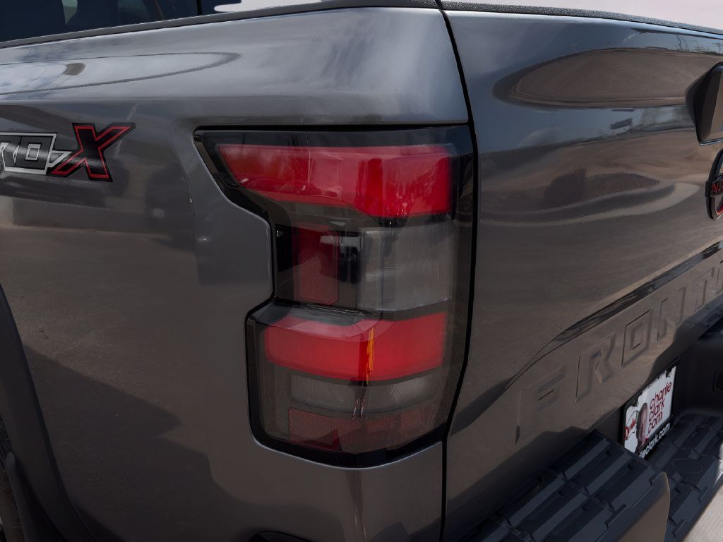 Certified 2024 Nissan Frontier Pro-X RWD image 32
