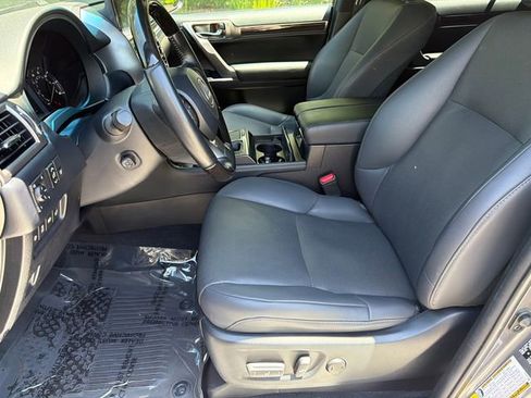 Used 2022 Lexus GX 460 Premium w/ Premium Package AWD/4WD image 11