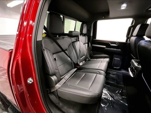 Used 2024 GMC Sierra 3500 Denali w/ Denali Reserve Package AWD/4WD image 26