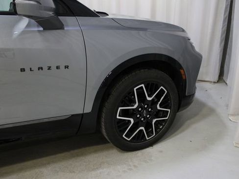 Used 2023 Chevrolet Blazer RS w/ Driver Confidence II Package image 39