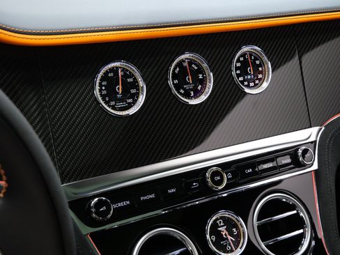 Used 2025 Bentley Continental GT Speed AWD/4WD image 17
