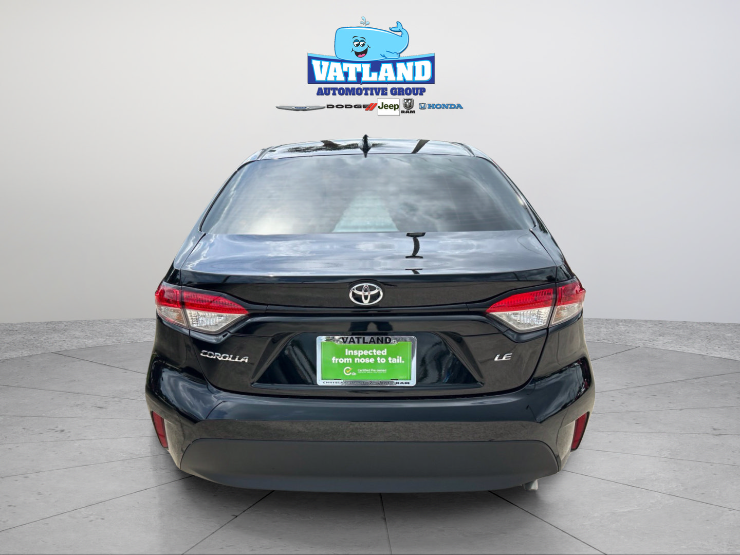 Used 2026 Toyota Corolla LE FWD image 4