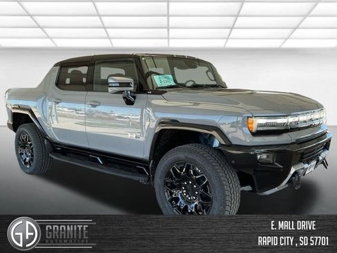 Used 2025 GMC Hummer EV 2X w/ LPO, Illumination Package image 3