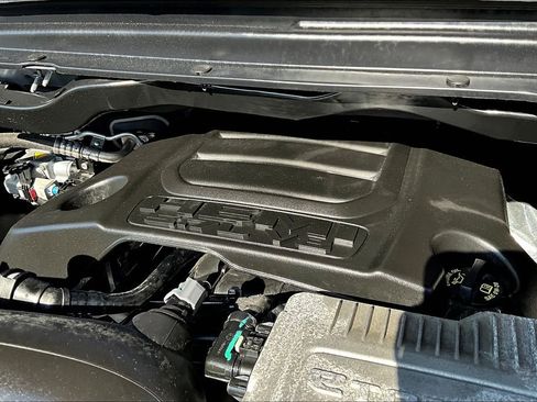 Used 2024 RAM 1500 Laramie image 44