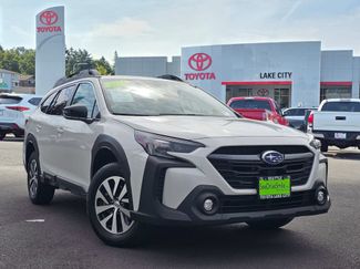 Used 2024 Subaru Outback Premium AWD/4WD video 1