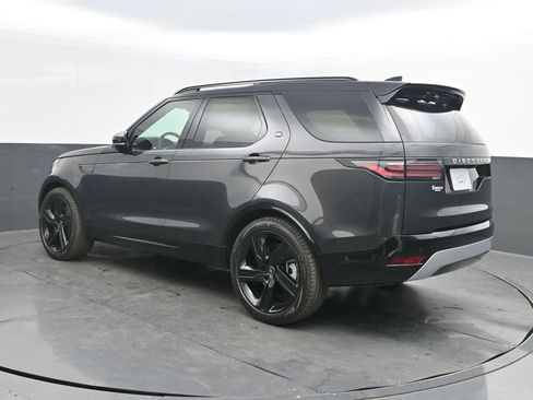 New 2026 Land Rover Discovery Limited Edition AWD/4WD image 3