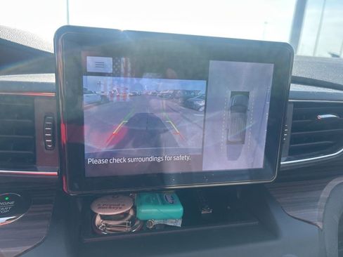 Used 2020 Ford Explorer Limited w/ Class III Trailer Tow Package image 29