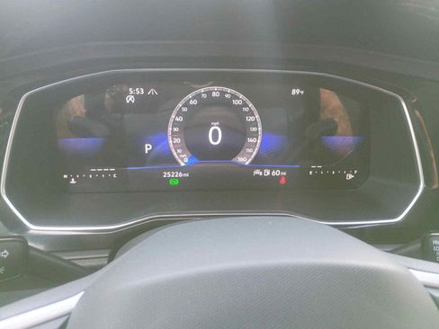 Used 2023 Volkswagen Jetta SE w/ Panoramic Sunroof Package image 14