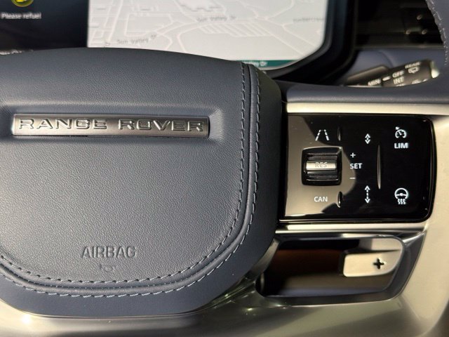Certified 2025 Land Rover Range Rover SV AWD/4WD image 31