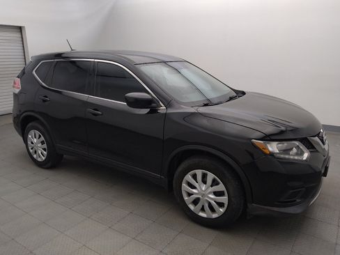 Used 2016 Nissan Rogue S FWD image 11