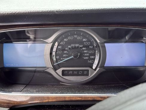 Used 2014 Ford Taurus Limited FWD image 6