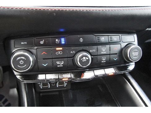 Used 2021 Dodge Durango R/T w/ Blacktop Package RWD image 28