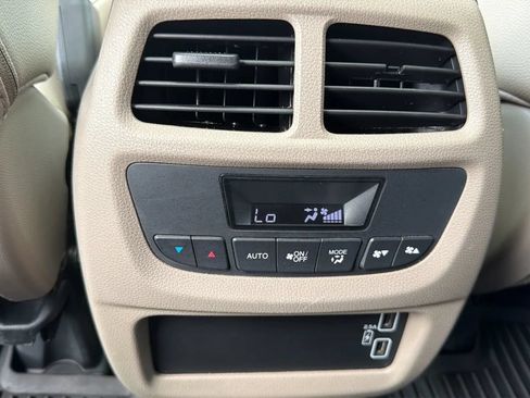 Used 2020 Honda Pilot EX-L image 25