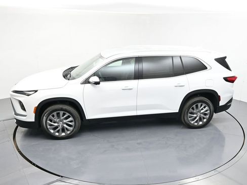 New 2026 Buick Enclave Preferred w/ Power Package image 32