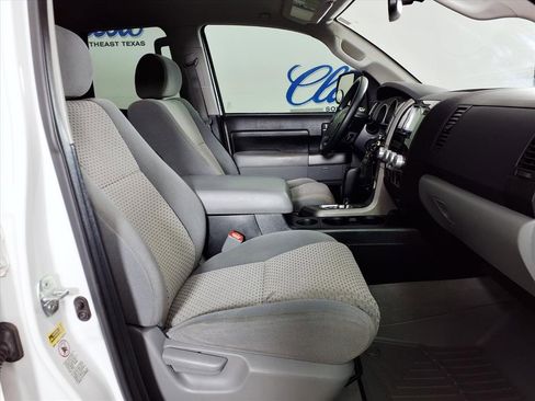 Used 2010 Toyota Tundra 2WD Double Cab image 18