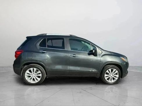 Used 2017 Chevrolet Trax Premier image 6