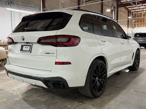 Used 2022 BMW X5 sDrive40i w/ M Sport Package RWD image 8