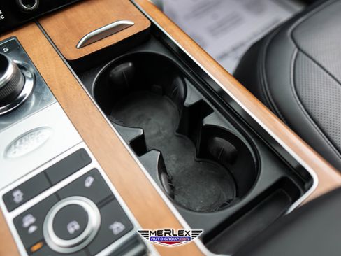 Used 2018 Land Rover Range Rover Long Wheelbase Supercharged image 41