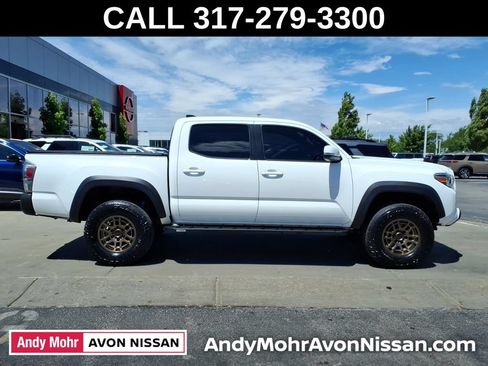Used 2021 Toyota Tacoma TRD Off-Road AWD/4WD image 8