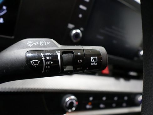 Used 2024 Kia Sportage LX image 38