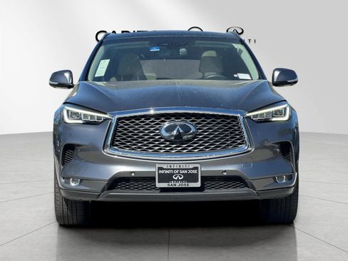 Used 2022 INFINITI QX50 Sensory image 8